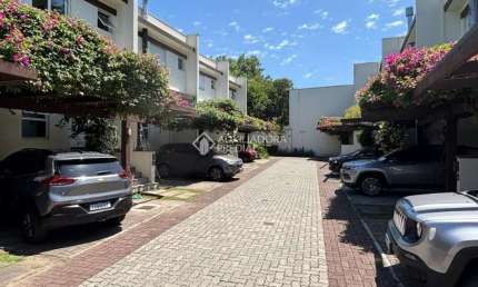 Casa em condomínio fechado com 3 quartos à venda na Rua Conselheiro Xavier da Costa, 3428, Ipanema, Porto Alegre, 164 m2 por R$ 800.000