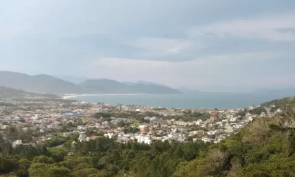 Terreno à venda na augusto germano wilke, 100, praia da silveira, garopaba, 1224 m2 por r$ 1.515.000