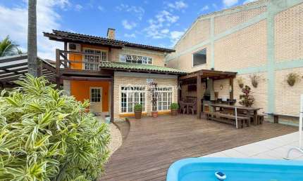 Casa em condomínio fechado com 4 quartos à venda na Custódia de Carvalho Ferreira, 406, Ibiraquera, Imbituba, 300 m2 por R$ 1.950.000