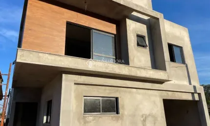 Casa com 3 quartos à venda na LUIZ ZANELATO, 52, Encantada, Garopaba, 108 m2 por R$ 700.000