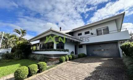 Casa com 03 dormitórios em Ivoti no bairro Cidade Nova.