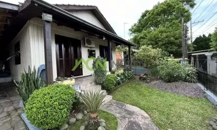 Casa com 3 quartos à venda no Floresta, Estância Velha 