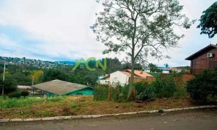 TERRENO com 453m², sendo 25m de frente, bairro Santa Lúcia - Campo Bom