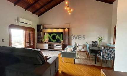 Casa com três dormitórios no bairro Sol Nascente em Estância Velha