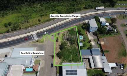 Área com 1.409,30m², frente para Av. Presidente Vargas, Floresta, Estância Velha