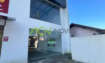 Loja comercial com mezanino, na Avenida Brasil, no Centro de Estância Velha
