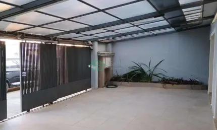 Casa comercial com 6 salas para alugar no Jardim das Indústrias, São José dos Campos 