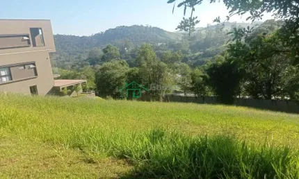 Terreno em condomínio fechado à venda no Recanto Santa Barbara, Jambeiro 