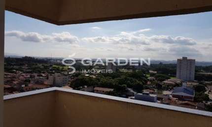 Apartamento em Conjunto Residencial Trinta e Um de Março