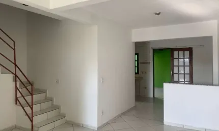 Casa com 3 quartos para alugar no Conjunto Habitacional São José dos Campos A, São José dos Campos 