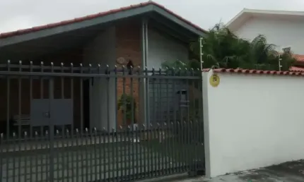 Casa com 3 quartos à venda no Jardim das Indústrias, São José dos Campos 