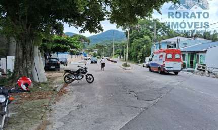 Terreno à venda no Bom Retiro, Matinhos 