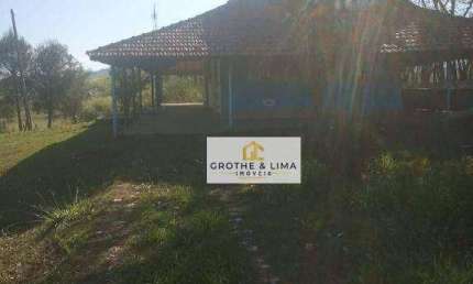 Chácara com 3 dormitórios à venda, 10000 m² por R$ 500.000,00 - Marambaia - Caçapava/SP