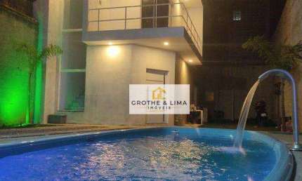Sobrado com 2 dormitórios à venda, 160 m² por R$ 530.000 - Parque Santo Antônio - Jacareí/SP