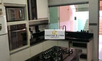 Casa com 3 dormitórios à venda, 217 m² por R$ 720.800,00 - Jardim Ana Rosa - Taubaté/SP