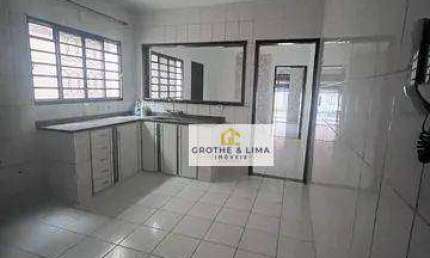 Casa térrea reformada de 3 dormitórios, 1 suíte à venda, 107 m² - Jardim São Luiz - Jacareí/SP