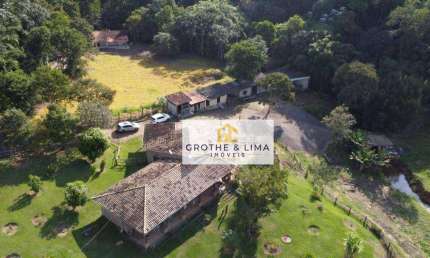 Sítio com 2 dormitórios à venda, 338800 m² por R$ 2.500.000,00 - Mato Dentro - Tremembé/SP