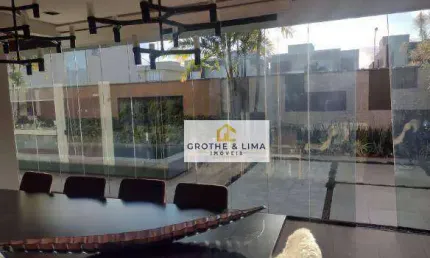Sobrado à venda no condomínio Jadrim do Golfe III  em São José dos Campos-SP.