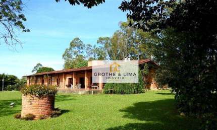 Linda fazenda com 91,5 hectares à venda a apenas 20 km de Campos do Jordão e uma linda vista para a Serra da Mantiqueira.