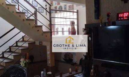 Sobrado, lote inteiro  com 4 dormitórios, 2 suítes,  à venda, 274 m² Excelente local,  - Villa Branca - Jacareí/SP