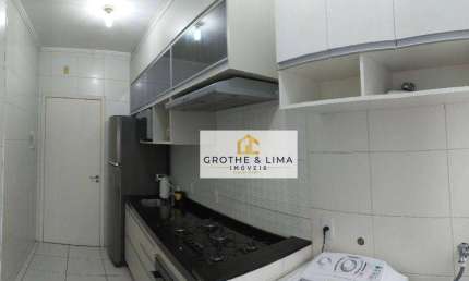 Apto 02 dormitórios, Ótima localização -  sacada - 68M²