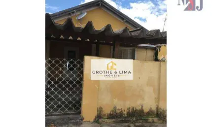 Casa com 2 dormitórios à venda, 180 m² por R$ 320.000,00 - Vila Jaboticabeira - Taubaté/SP