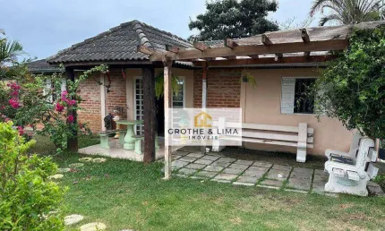 Chácara com 2 dormitórios à venda, 2160 m² por R$ 650.000,00 - Chácaras Santa Rita - Caçapava/SP