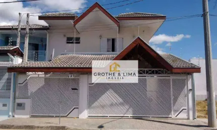 Casa / Sobrado - Vista Verde - 3 Dormitórios - 316m²