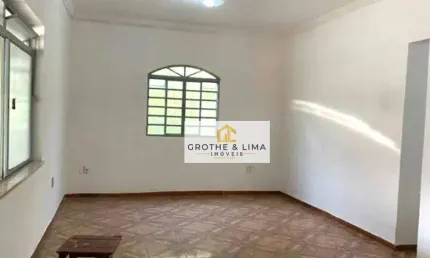 Casa com Edícula - Jardim Satélite - 5 Dormitórios - 200m²