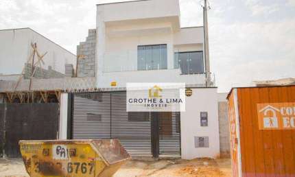 Casa com 3 dormitórios à venda, 178 m² por R$ 574.400,00 - Piracangaguá (Chácara Flórida) - Taubaté/SP