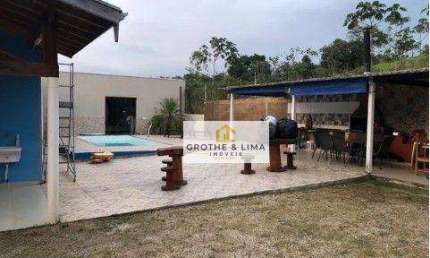 Chácara com 2 dormitórios à venda, 2100 m² por R$ 1.045.000 - Condomínio Residencial Valeria - Caçapava/SP