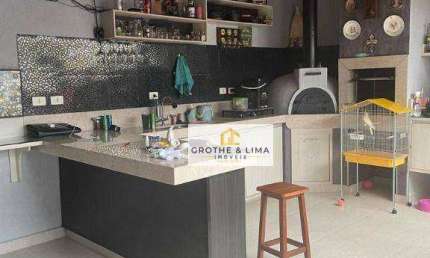 Casa de condomínio com 3 Quartos 1 suite  à Venda, 90m²
