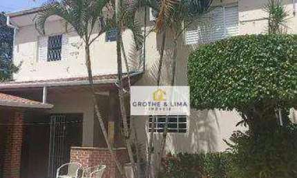 Casa com 5 dormitórios à venda, 350 m² por R$ 750.000 - Chácara Santa Luzia - Taubaté/SP