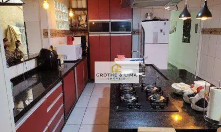 Sobrado à venda, 240 m² por R$ 424.000,00 - Jardim Ismênia - São José dos Campos/SP