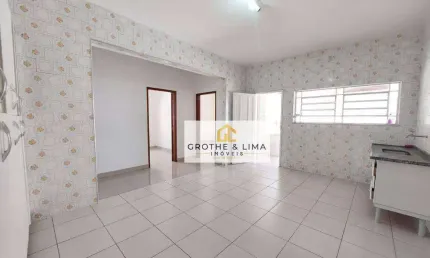 Casa com 3 dormitórios e uma Edicula!à venda, 200 m² por R$ 650.000 - Centro - Taubaté/SP