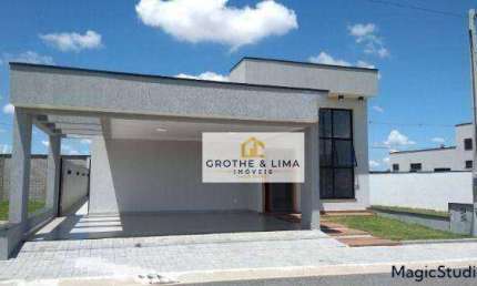 Casa Térrea com 3 dormitórios, sendo 1 suíte com closet! à venda, 150 m² por R$ 798.000