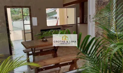 Casa com 4 dormitórios à venda, 151 m² por R$ 955.000 - Centro - Caraguatatuba/SP