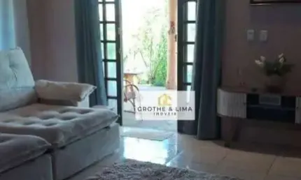 Chácara com 3 dormitórios à venda, 3000 m² por R$ 890.000,00 - Piracangaguá - Taubaté/SP