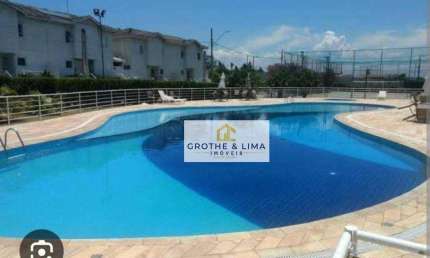 Sobrodo em Condomínio com 3 Quartos à venda - Condominio Residence Club