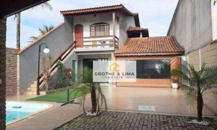 Venda: 03 Casas, independentes,   6 dormitórios, AC: 355m² AT: 450m² ótimo local, fácil acesso a Dutra e ao centro  cidade - Piracangaguá - Taubaté/SP