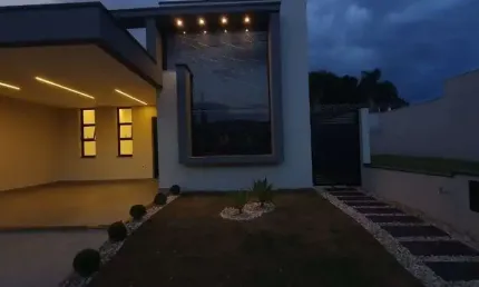 Imperdível Casa com piscina! com 2 dormitórios à venda, 151 m² por R$ 1.015.000 - Estiva - Taubaté/SP