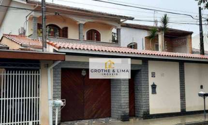 Sobrado com 5 dormitórios à venda, 213 m² por R$ 640.000,00 - Jardim Ismênia - São José dos Campos/SP