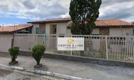 Oportunidade Única! Casa com 3 dormitórios à venda, 201 m² por R$ 690.000 - Bosque da Saúde - Taubaté/SP