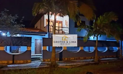 Sobrado com 7 dormitórios à venda, 216 m² por R$ 1.500.000,00 - Perequê-Açu - Ubatuba/SP