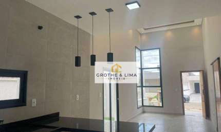 Casa térrea com 3 dormitórios, 1 suíte à venda, 133 m² - Reserva do Vale - Caçapava/SP