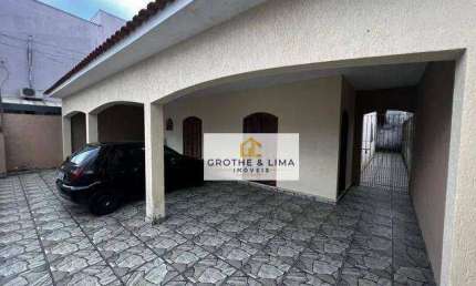 Casa com 4 dormitórios à venda, 145 m² por R$ 450.000,00 - Eugênio de Melo - São José dos Campos/SP