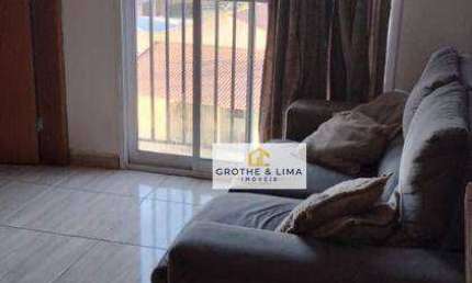 Apartamento com 2 dormitórios à venda, 49 m² por R$ 200.000 - Jardim Eloyna - Pindamonhangaba/SP