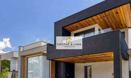 Casa - Condomínio Mont Blanc - UIrbanova - 4 Dormitórios - 323m²