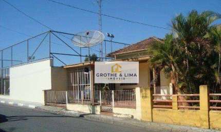 Casa com 3 dormitórios à venda, 300 m² por R$ 550.000,00 - Vila Resende - Caçapava/SP