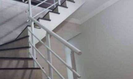 Sobrado com 3 dormitórios à venda, 200 m² por R$ 550.000,00 - Residencial União - São José dos Campos/SP